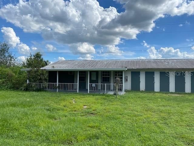 Recientemente alquilado: $750 (1 camas, 1 baños, 300 Pies cuadrados)