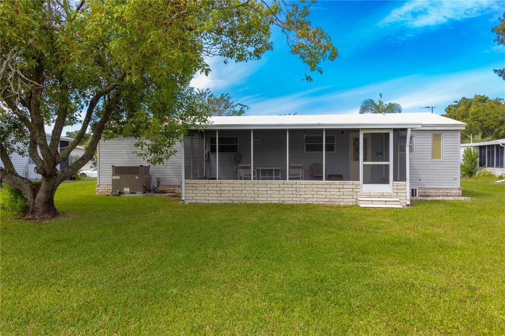 For Sale: $147,000 (3 beds, 2 baths, 1152 Square Feet)