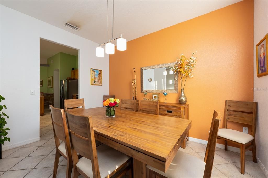 For Sale: $925,000 (4 beds, 3 baths, 2193 Square Feet)