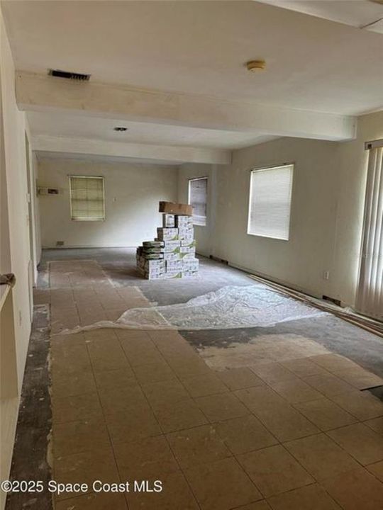 For Sale: $279,900 (0 beds, 0 baths, 1444 Square Feet)