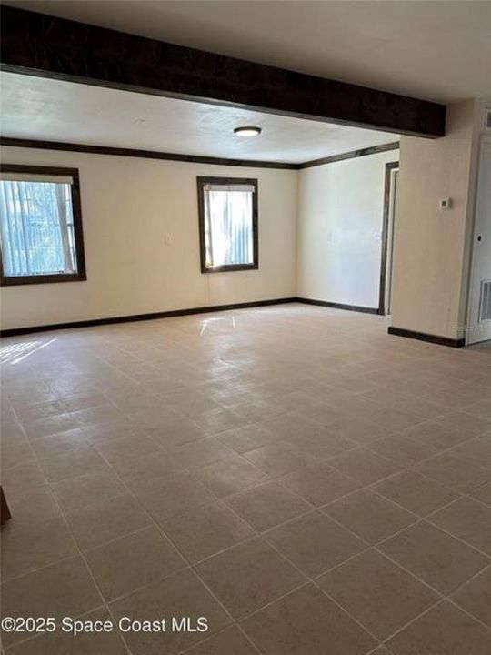 For Sale: $279,900 (0 beds, 0 baths, 1444 Square Feet)