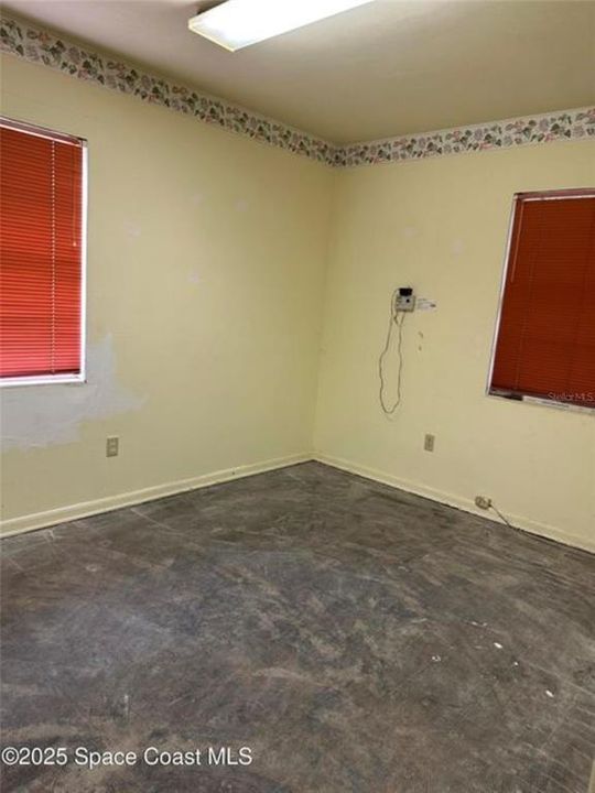 For Sale: $279,900 (0 beds, 0 baths, 1444 Square Feet)