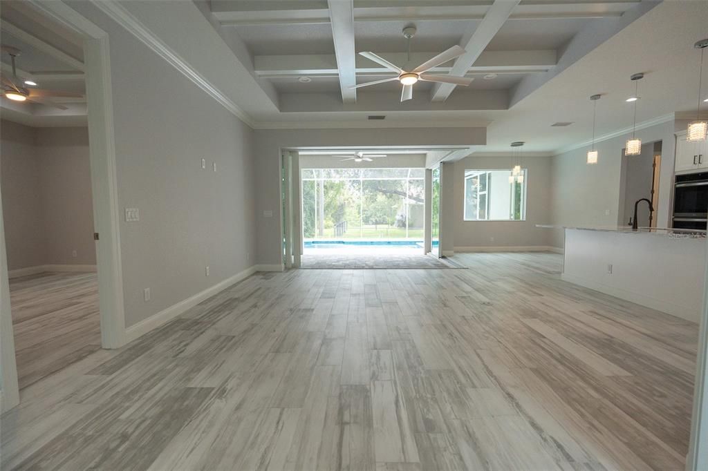 待售: $699,000 (4 贝兹, 2 浴室, 1750 平方英尺)