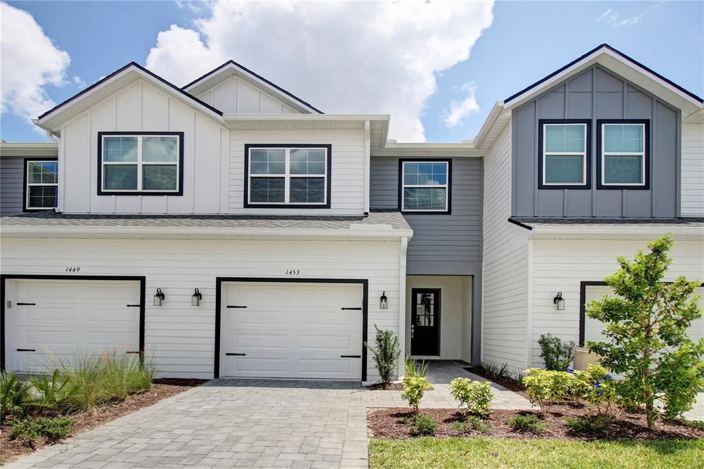 For Rent: $2,900 (3 beds, 2 baths, 1877 Square Feet)