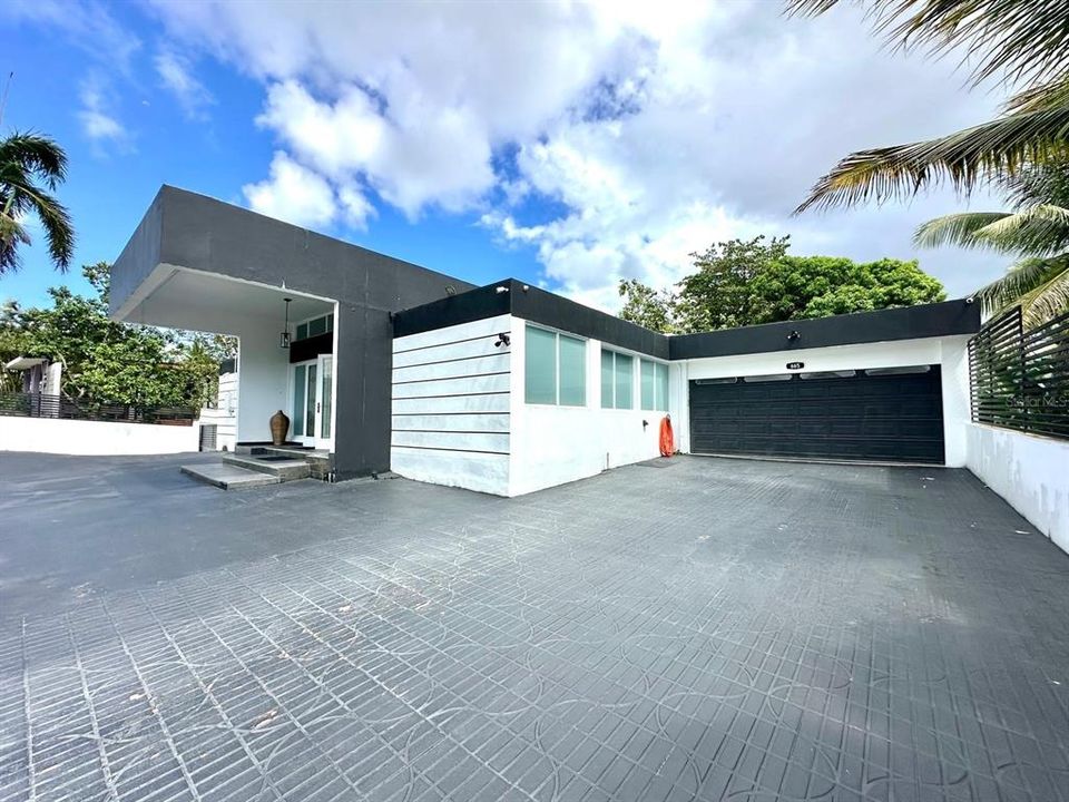 На продажу: $699,000 (6 спален, 4 ванн, 4800 Квадратных фут)