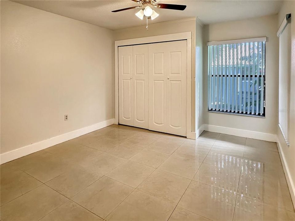 Activo con contrato: $205,500 (3 camas, 2 baños, 1180 Pies cuadrados)