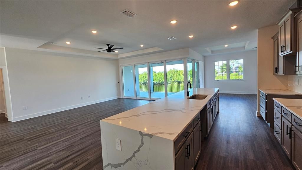 For Sale: $800,000 (4 beds, 3 baths, 2262 Square Feet)