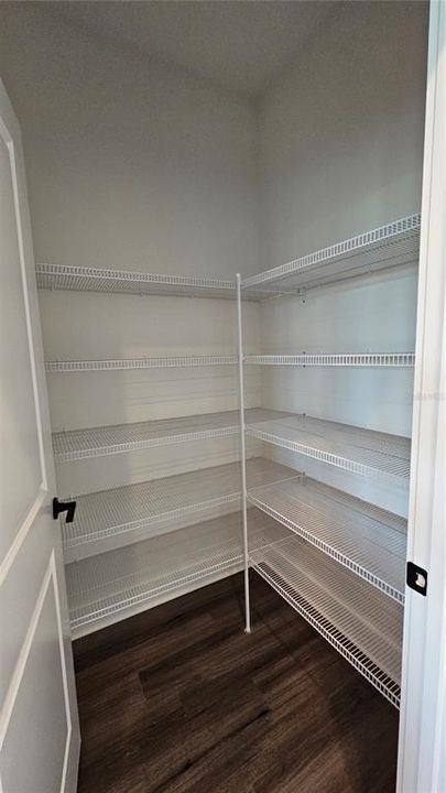 For Sale: $800,000 (4 beds, 3 baths, 2262 Square Feet)