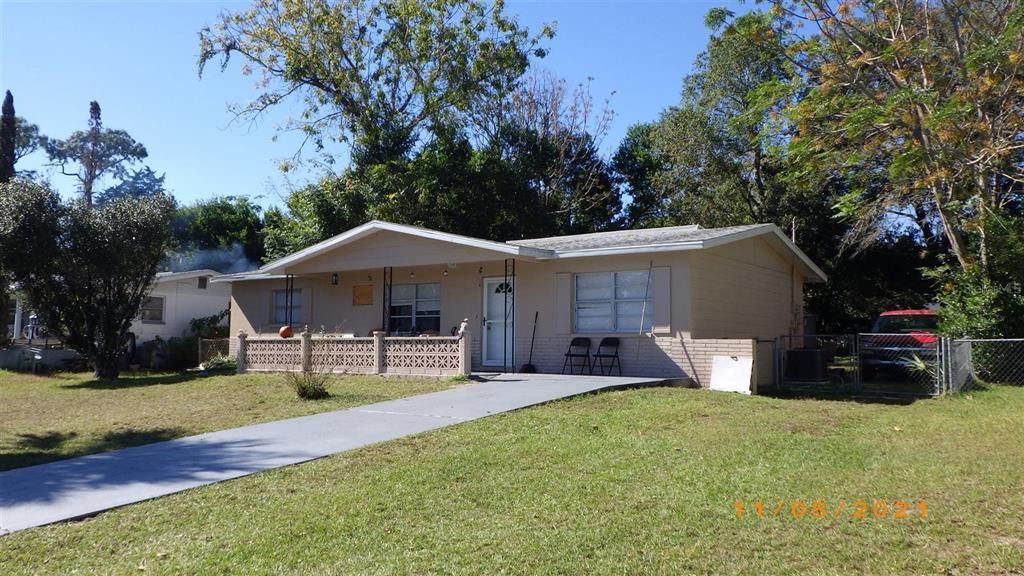 最近租的: $1,550 (3 贝兹, 1 浴室, 1424 平方英尺)