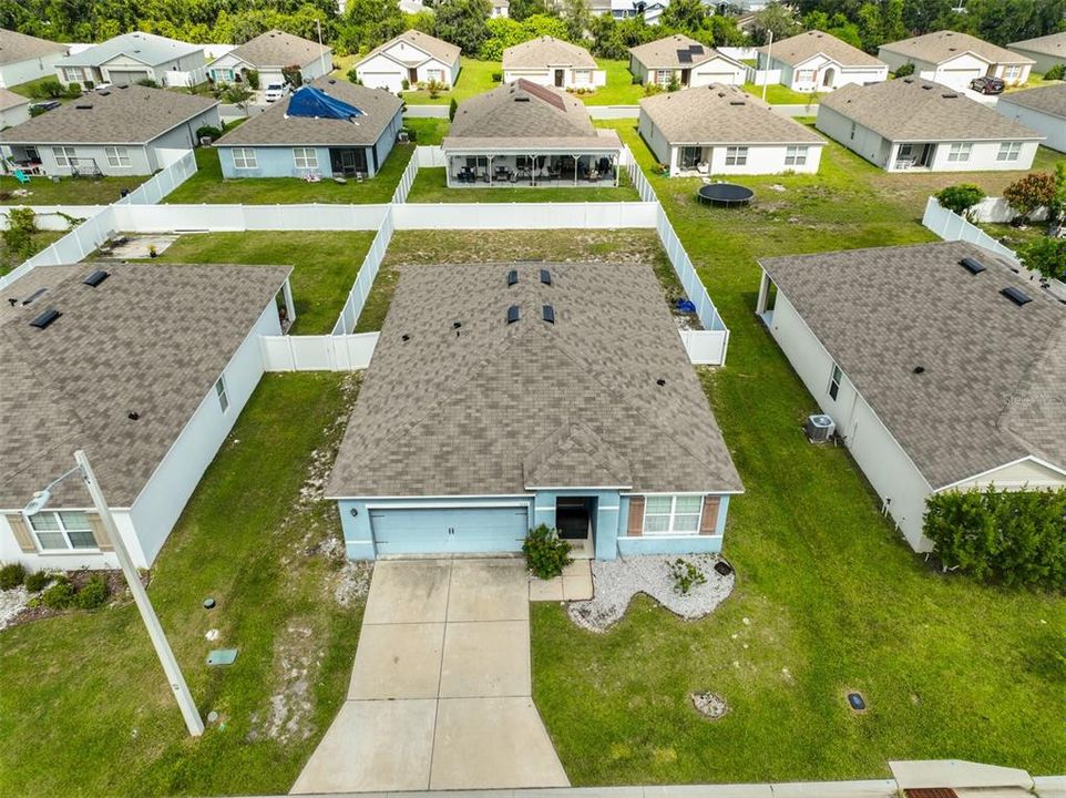 合同活跃: $275,000 (3 贝兹, 2 浴室, 1705 平方英尺)