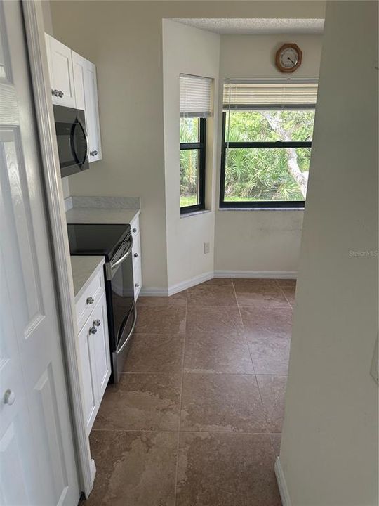 En Renta: $2,249 (3 camas, 2 baños, 1703 Pies cuadrados)