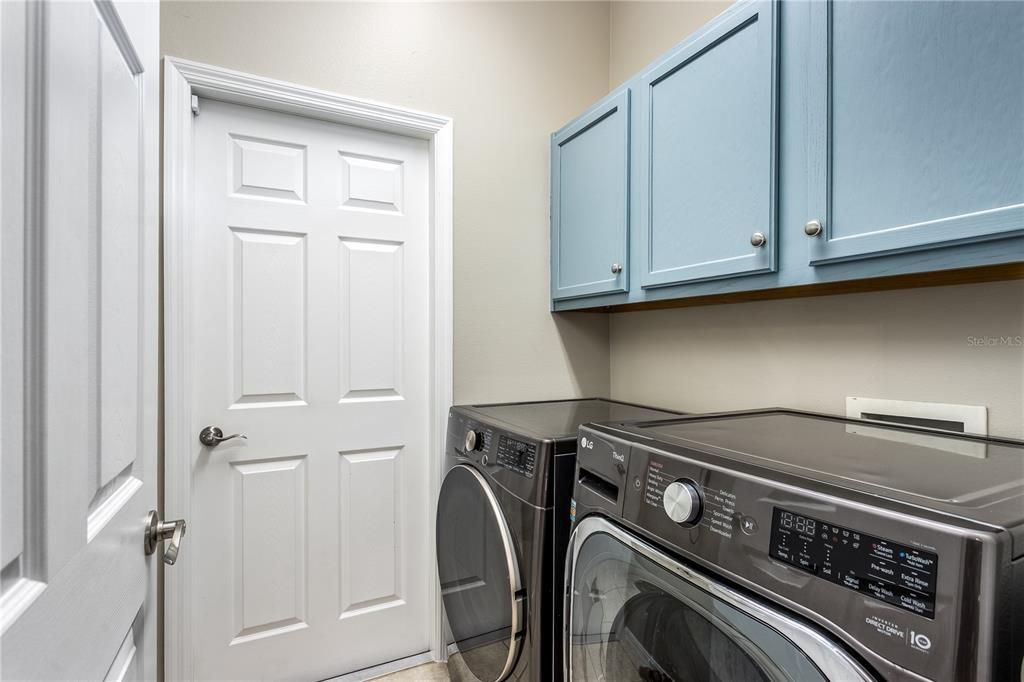 待售: $384,900 (2 贝兹, 2 浴室, 1666 平方英尺)