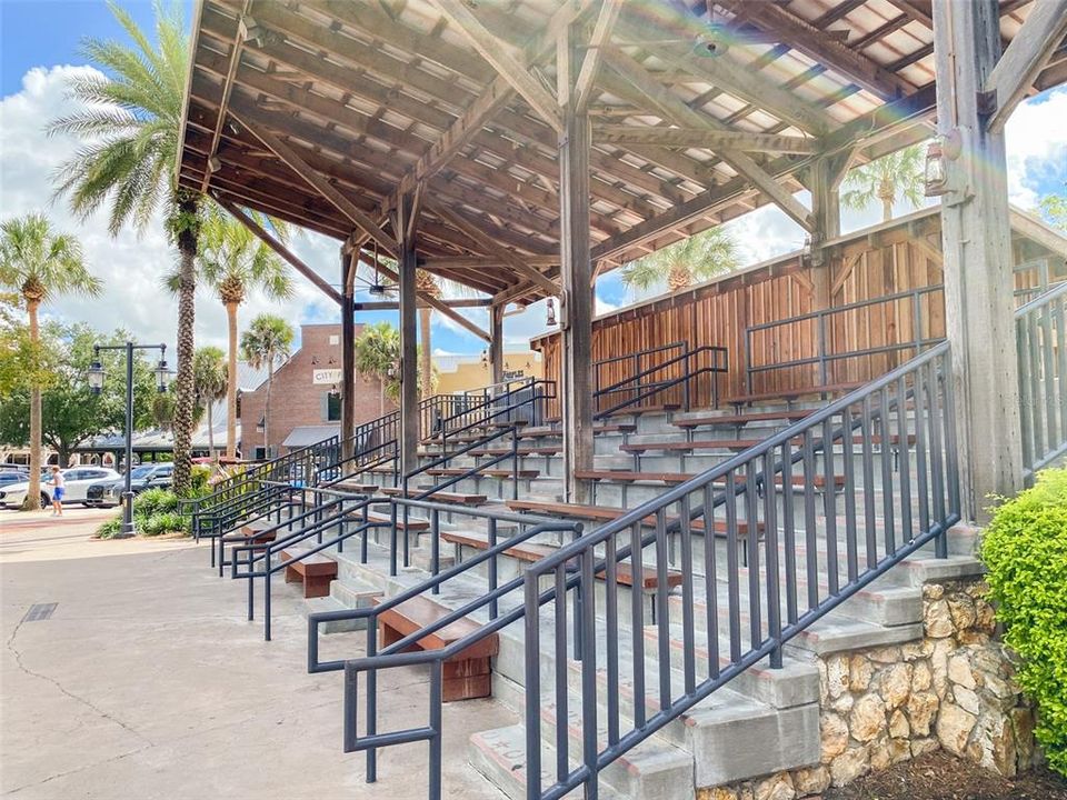 Active With Contract: $425,000 (3 beds, 2 baths, 1851 Square Feet)