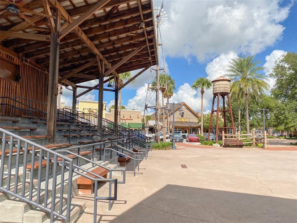 Active With Contract: $425,000 (3 beds, 2 baths, 1851 Square Feet)