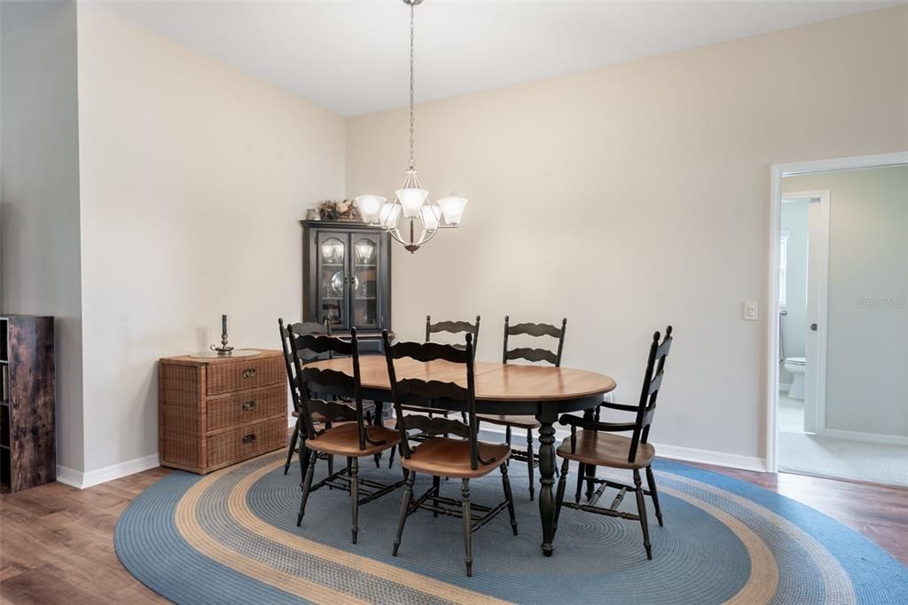 Active With Contract: $425,000 (3 beds, 2 baths, 1851 Square Feet)