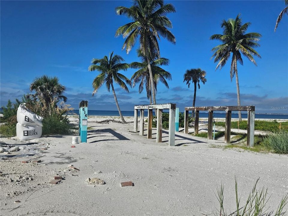 待售: $2,349,000 (0.30 acres)