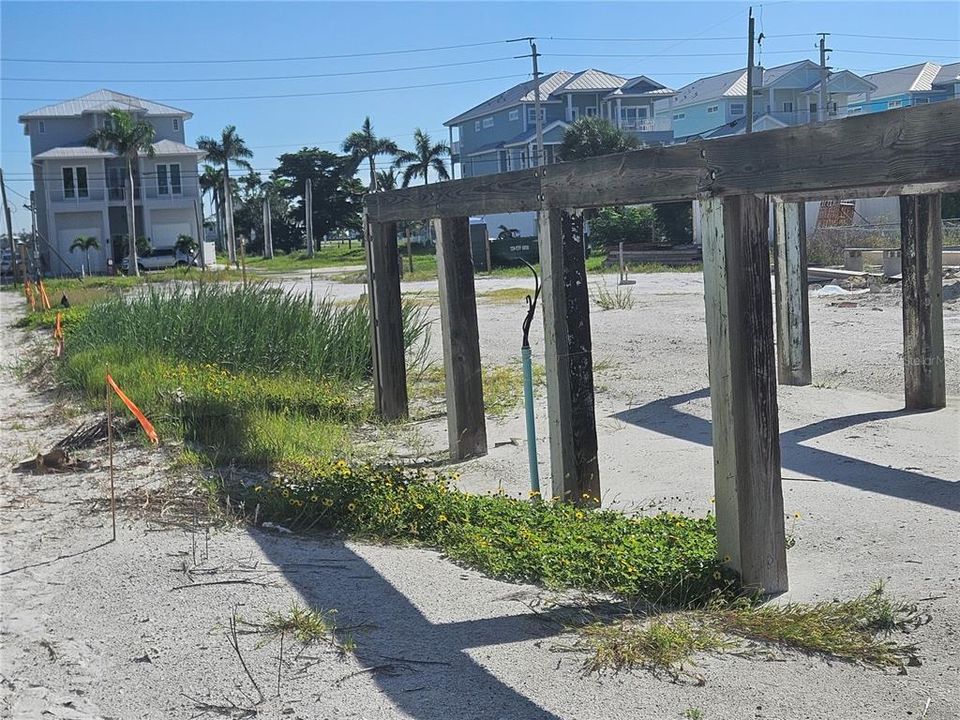 待售: $2,349,000 (0.30 acres)