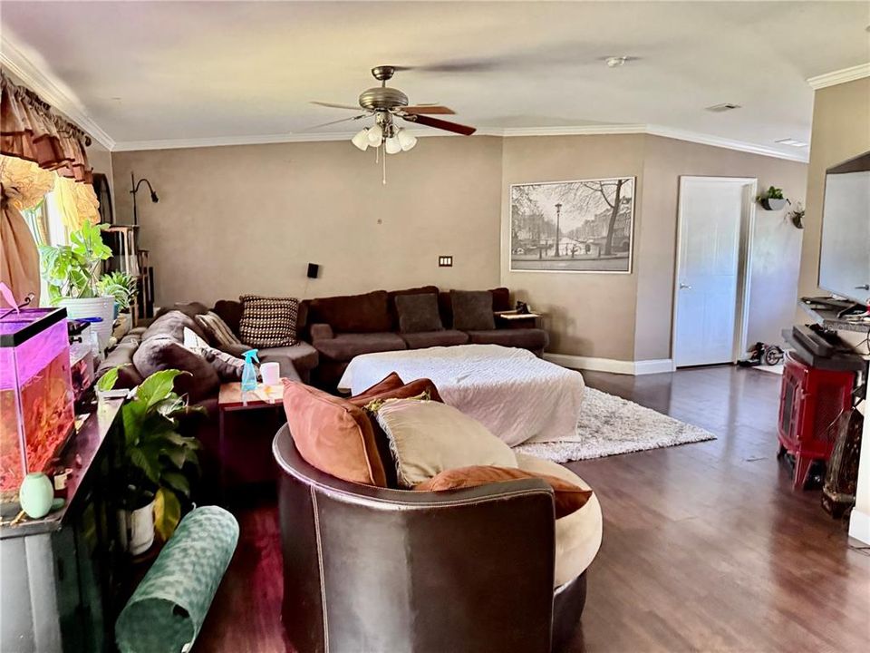 На продажу: $205,000 (3 спален, 2 ванн, 1620 Квадратных фут)