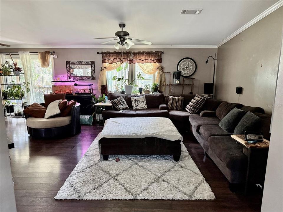 На продажу: $205,000 (3 спален, 2 ванн, 1620 Квадратных фут)