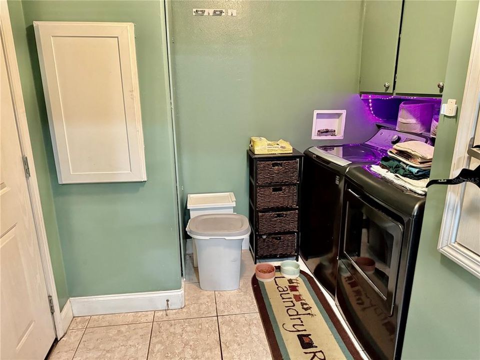 На продажу: $205,000 (3 спален, 2 ванн, 1620 Квадратных фут)