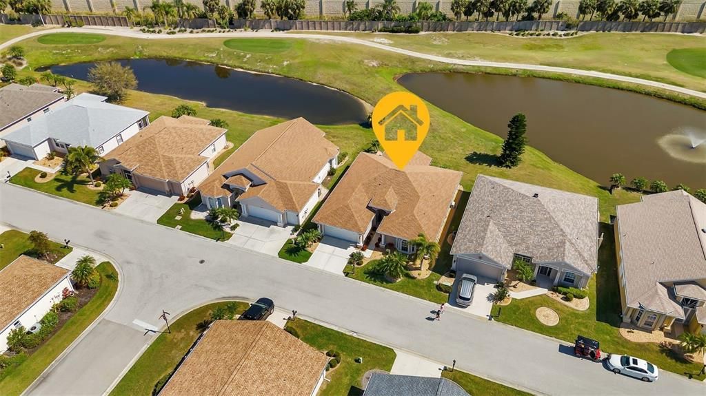 Под контрактом: $447,500 (3 спален, 2 ванн, 2044 Квадратных фут)