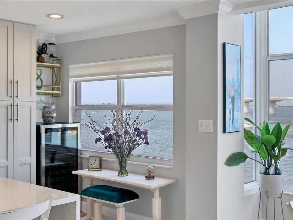 Active With Contract: $4,500 (2 beds, 2 baths, 1396 Square Feet)