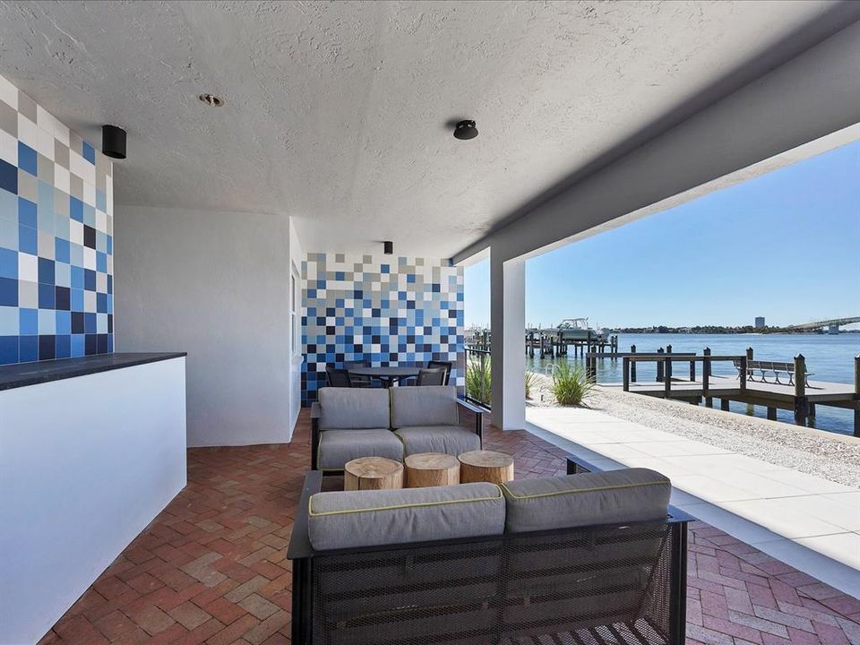 Active With Contract: $4,500 (2 beds, 2 baths, 1396 Square Feet)