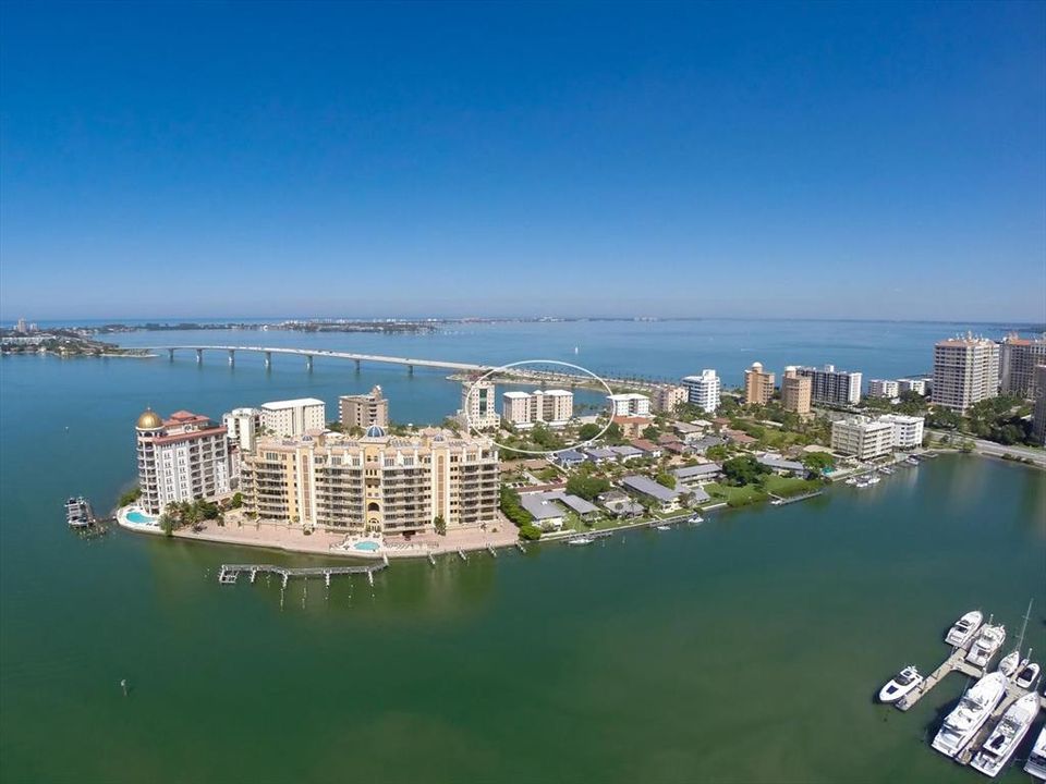 Active With Contract: $4,500 (2 beds, 2 baths, 1396 Square Feet)