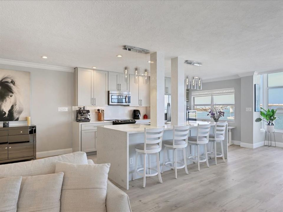 Active With Contract: $4,500 (2 beds, 2 baths, 1396 Square Feet)