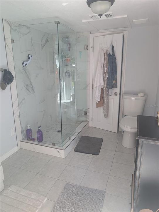 待售: $299,990 (3 贝兹, 2 浴室, 1402 平方英尺)