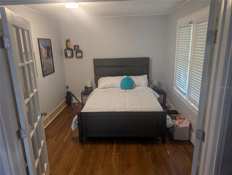 待售: $299,990 (3 贝兹, 2 浴室, 1402 平方英尺)