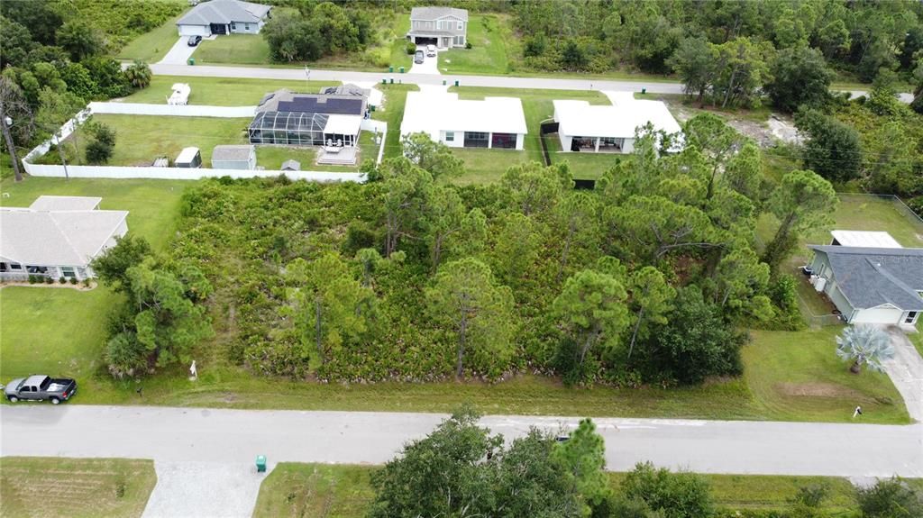 最近售出: $16,900 (0.23 acres)