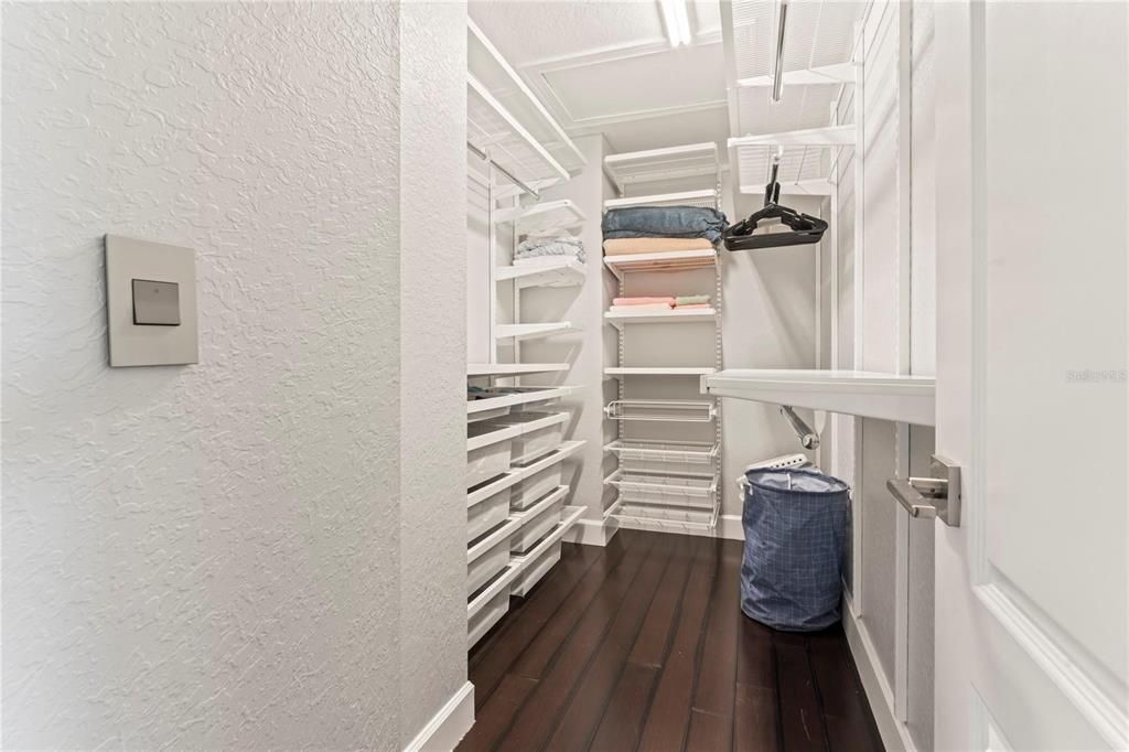 For Rent: $4,850 (3 beds, 3 baths, 1530 Square Feet)