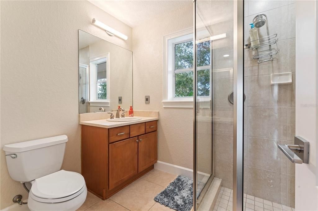 For Rent: $4,850 (3 beds, 3 baths, 1530 Square Feet)