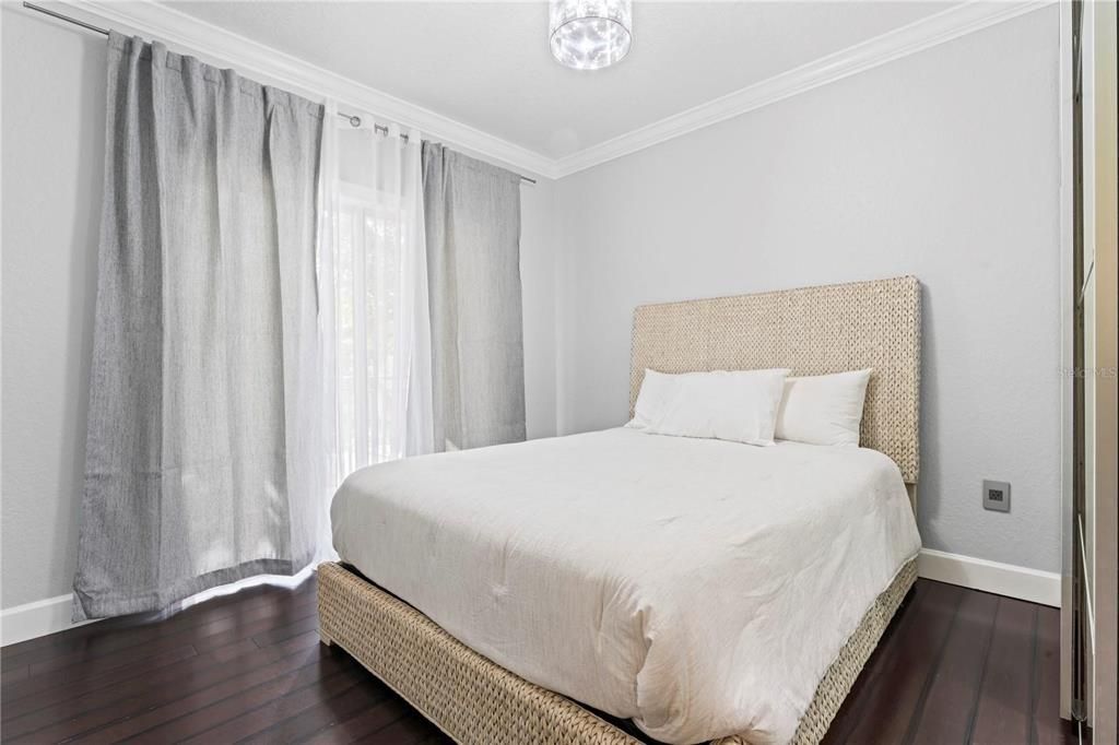 For Rent: $4,850 (3 beds, 3 baths, 1530 Square Feet)