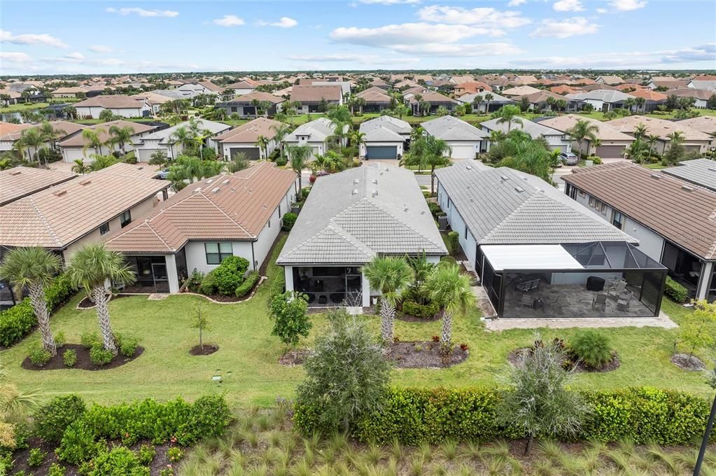 合同活跃: $439,000 (2 贝兹, 2 浴室, 1575 平方英尺)