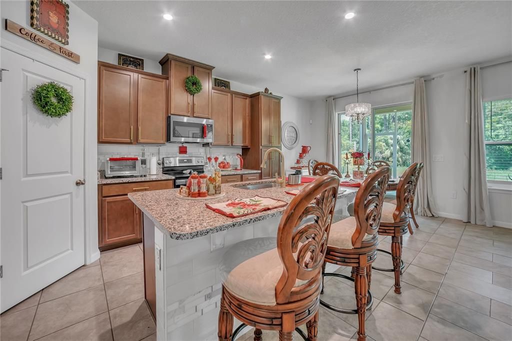 出租: $2,450 (3 贝兹, 2 浴室, 1815 平方英尺)