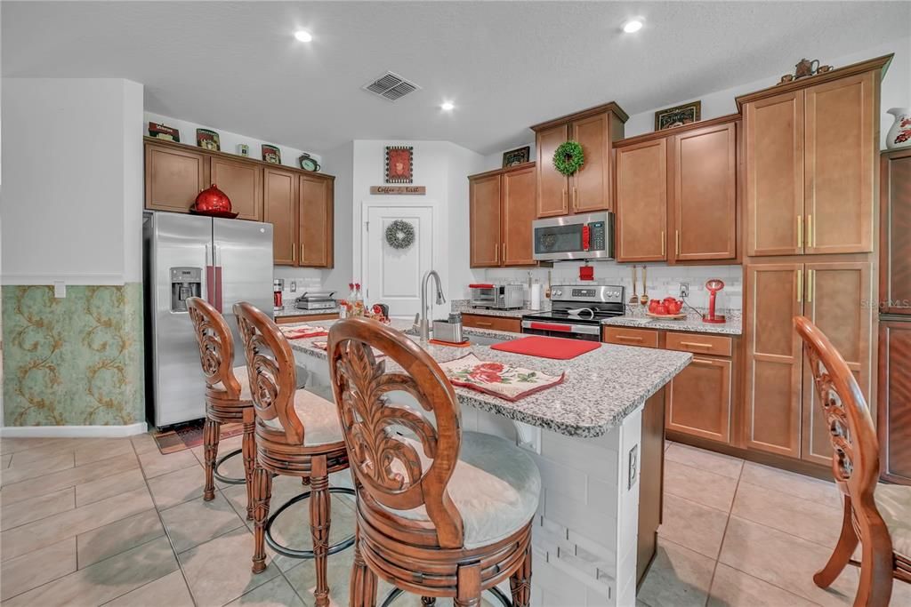 出租: $2,450 (3 贝兹, 2 浴室, 1815 平方英尺)