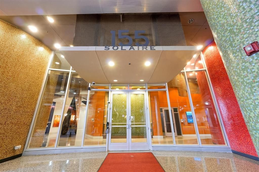 For Sale: $219,999 (1 beds, 1 baths, 715 Square Feet)