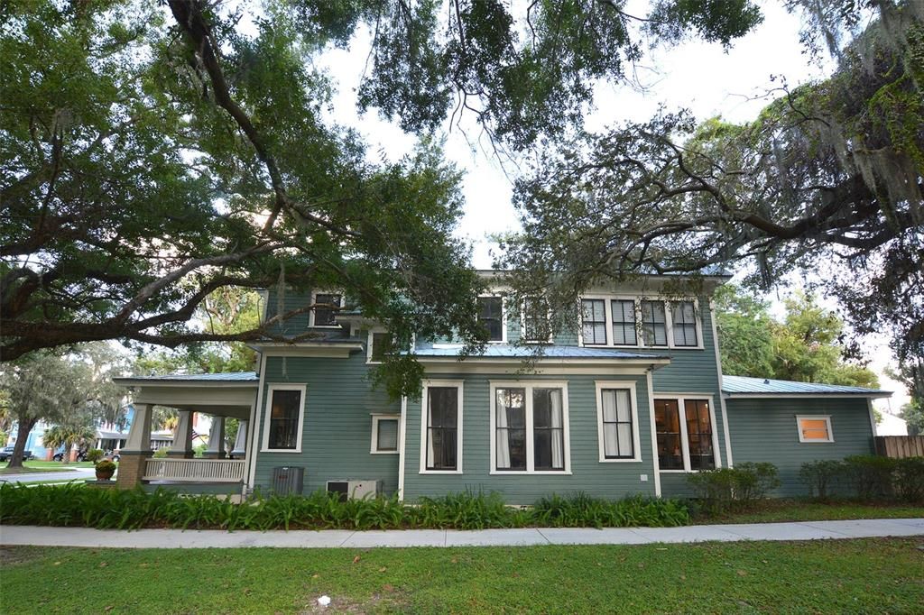 For Sale: $615,000 (4 beds, 3 baths, 3124 Square Feet)