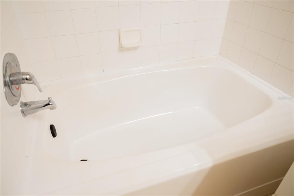 Activo con contrato: $135,000 (1 camas, 1 baños, 768 Pies cuadrados)