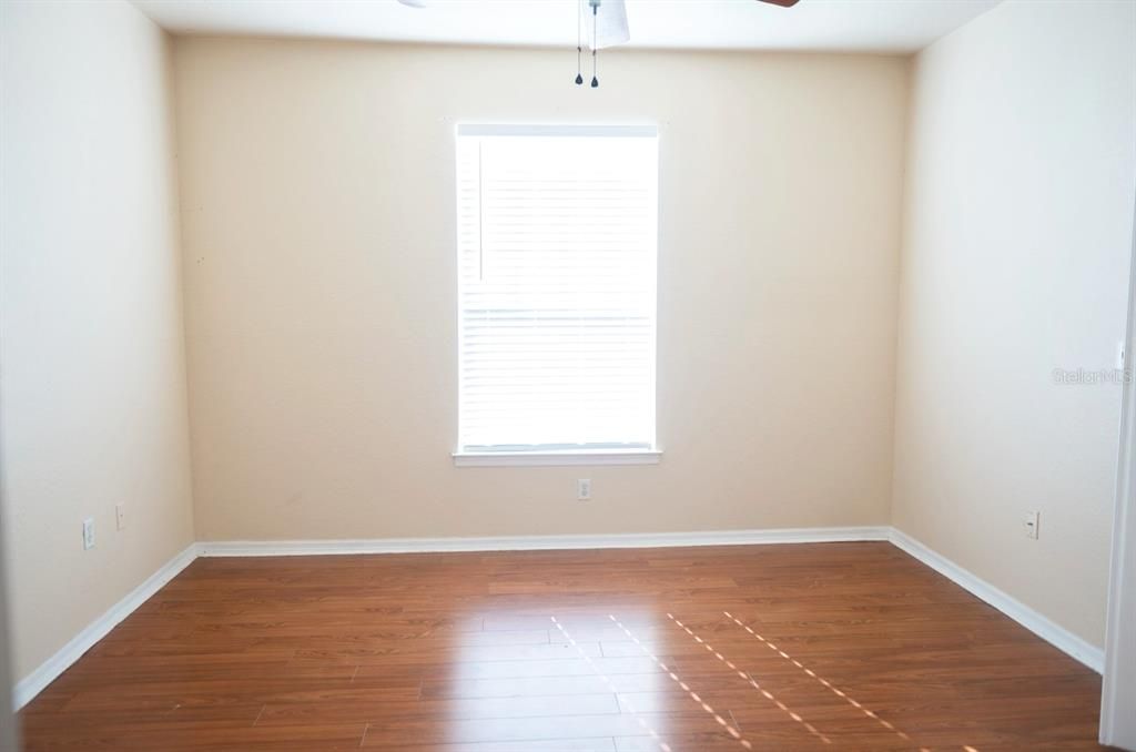 Activo con contrato: $135,000 (1 camas, 1 baños, 768 Pies cuadrados)