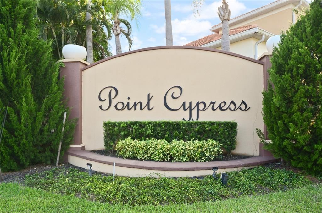 For Sale: $677,500 (4 beds, 3 baths, 2449 Square Feet)