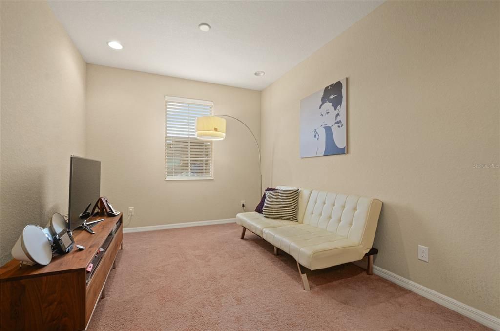 For Sale: $677,500 (4 beds, 3 baths, 2449 Square Feet)