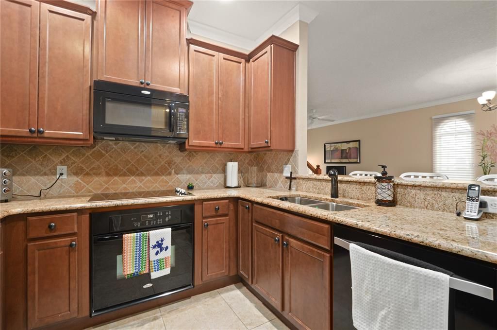 For Sale: $677,500 (4 beds, 3 baths, 2449 Square Feet)