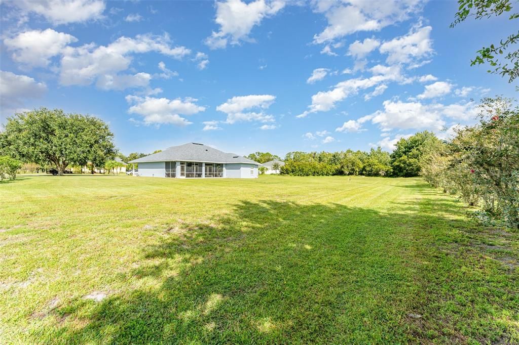 合同活跃: $515,000 (4 贝兹, 2 浴室, 2309 平方英尺)