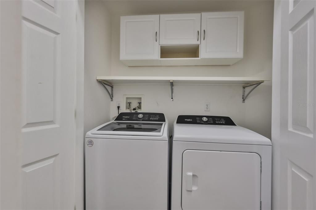 Active With Contract: $395,000 (3 beds, 2 baths, 1733 Square Feet)