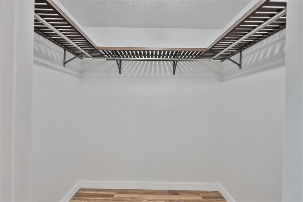 Active With Contract: $395,000 (3 beds, 2 baths, 1733 Square Feet)