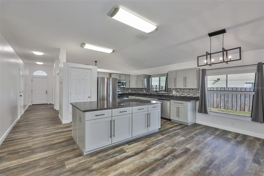 Active With Contract: $395,000 (3 beds, 2 baths, 1733 Square Feet)