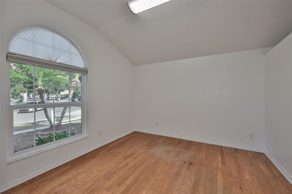 Active With Contract: $395,000 (3 beds, 2 baths, 1733 Square Feet)